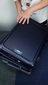Automatic Vacuum Bag Reusable Storage Bag /Battery free/consign for shipment/portable compression bag