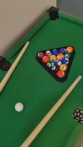 Hot selling household mini billiards table toy for childrens billiards childrens 6 boys billiards table tabletop small indoor billiards 8 years old