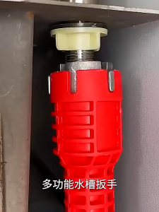 Dụng Cụ Đa Năng 8in1 – Tháo Lắp Vòi Nước Ống Dẫn Van Khóa 1 Tay Là Xong