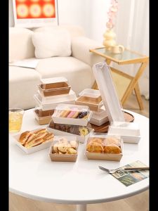 SUGA พร้อมส่ง กล่องเบเกอรี่ กล่องขนม กล่องใส่เค้ก กล่องแซนวิช กล่องกระดาษคราฟท์ ฝาใส แพ็ค 25/50 ใบCOD SUR198