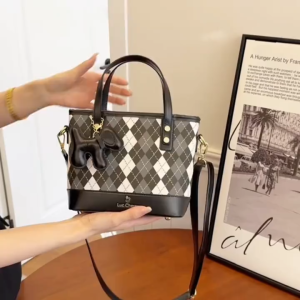 CALVIERO COLLECTION 2023LC LUCCHERRY TAS SELEMPANG WANITA PREMIUM FREE PAPERBAG + SERTIFIKAT HANDBAG WANITA BUCKET BAG WANITA