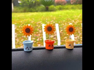 10Pcs Sunflower Car Dashboard Decorations Sun Flower Bobblehead Car Interior Desk Ornaments