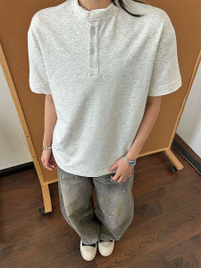 Light Grey Fake Two-Piece Henry Collar Short Sleeve Mens Polo Shirt American Shoulder CleanFit Half Sleeve Summer T-Shirt