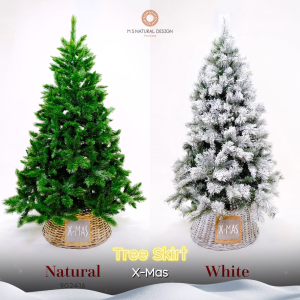 กระโปรงคลุมต้นคริสต์มาส (D60 x H26 cm.) สีขาว หวายเเท้พร้อมข้อความ X-Mas - Tree Skirt