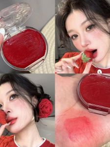 Strawberry Nourishing Blush Cream