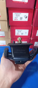 Chân máy trái phải Fortuner Hilux (Made In Thailand)