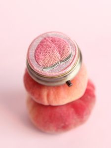 {White Peach} Peach Solid Perfume Peach Flavor Human Peach Maiden Fresh Fruit Flavor Portable Pocket Fragrance
