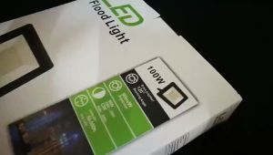 【Ready Stock】LED Spotlight Flood Light LED celling Light 10W/20W/30W/50W/100W Outdoor Lighting IP65 Wall Lamp Waterproof