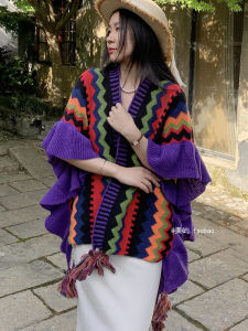 Travel Photography Women's Shawl: Ethnic Style & Seasonal Warmth