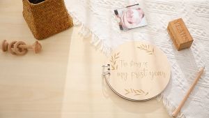 MINIIS Wooden Baby Monthly Milestone Book Card Props Barang Baby Newborn set For 1 Year Baby Photo Props Baby Gifts