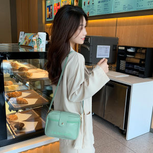 CN กระเป๋าสำหรับผู้หญิงใหม่ธรรมดาข้าวใสพิมพ์แนวนอนข้ามร่างกายหนึ่งไหล่กระเป๋าสี่เหลี่ยมเล็กๆสบายๆกระเป๋าสตรีกระเป๋าโทรศัพท์มือถือ