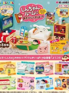 กล่องสุ่มเล็ก ห้องเรียนของ Koi No Kimochi ที่สร้างสรรค์ด้วยการ์ตูน Crayon Shinchan ของเล่นโมเดล ของขวัญวันเกิด วัสดุ PVC