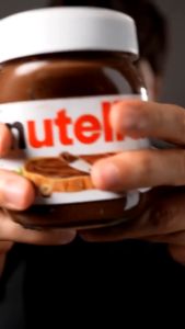 Sốt socola hạt phỉ Nutella Hazelnut Spread with Cocoa của Đức hộp 450gr