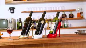 Creative Resin High Heels Wine Rack Decoration European High Heels Wine Rack Home Decoration Wine Cabinet Accessories Wine Rack