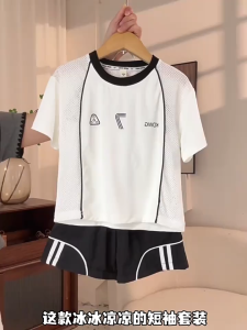 Boys Quick-Dry Basketball Set - Moisture Wicking Short Sleeve & Shorts Summer Sports Uniform