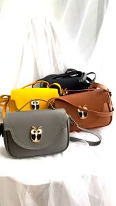NEW - Tas Wanita Selempang Bahan Kulit PU Premium Terbaru Tahun 2023 - Tas Slingbag Wanita Viral - Muat Hp Bisa COD FREE GANTUNGAN