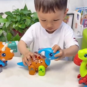 ของเล่นฝึกสมองเด็กไดโนเสาร์แม่เหล็ก ของเล่นไดโนเสาร์ที่สามารถเปลี่ยนชุด DIY ของขวัญวันเกิดสำหรับเด็ก