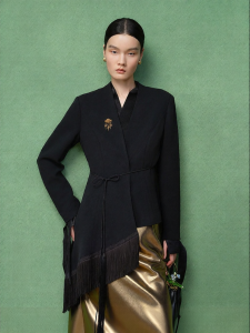 Black Suit with Hand-braided Fringe Autumn New Jacket
