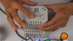 Công tắc thông minh Hunonic Lahu01 CSL Lahu 1 kênh Công Suất Lớn 4000W điều khiển mọi thiết bị từ xa qua điện thoại- 1 ĐỔI 1 TRONG 12 THÁNG