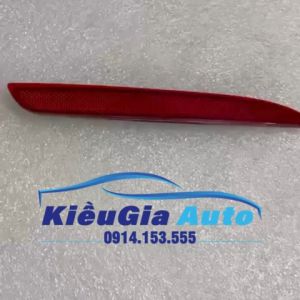 Đèn phản quang cản (ba đờ sốc sau) sau Mazda 3 2010-2012 BFF4505L0