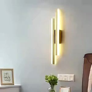 Modern LED Wall Lights Are Suitable for Bedrooms Living Rooms Study Rooms and Corridors