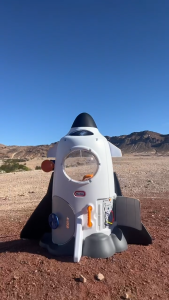 ของเล่นจรวดเด็ก Little Tikes Adventure Rocket บ้านจรวด เสริมจินตนาการ บทบาทสมมติ