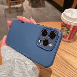 Klein Blue Silicone Phone Case for iPhone 15 12 14 pro 13 pro Max 11 pro Men Women 8 plus Anti-Fall Pure Color Simple Style