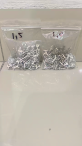 Refill Besi Alat Perata Keramik Ubin Marmer Granit 1 Pack Isi Sekitar 98 Pcs Ukuran 1mm / 1.5mm