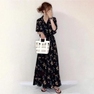 Export Single Japanese Style Ins2024 Summer New Arrival Black Skirt Floral V Neck Short Sleeve Elastic Waist Large Swing Dress