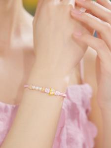 ZHOU LIU FU 周六福 24K Gold Natural Freshwater Pearl Bracelets Pure Gold Butterfly Charm Adjustable Pink Braided Bracelet for Women Girl 22CM X1715000