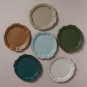 Nhà Bếp Nhật Bản Mới Sáng Tạo Viền Sứ Nghệ Thuật Đĩa Hình Đám Mây Cổ Điển Cá Nhân Hóa Đĩa Tròn Sứ Thủ Công 7 Inch