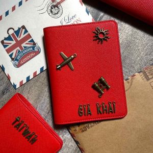 Cover passport màu Đỏ nhiệt huyết năng động. Tặng charm khắc tên theo yêu cầu. Giao nhanh chóng da PU đẹp & bền