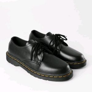 Sepatu Dokmart Pria -Sepatu tali hitam Pantopel