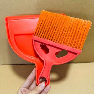 Bộ chổi mini kèm hốt rác nhựa nhỏ gọn tiện dụng văn phòng học sinh