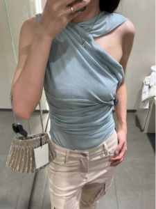 ชุดเดรสเกาะอกผ้าตาข่ายเซ็กซี่ใหม่ ทรงเข้ารูป แขนกุด คอวี กระโปรงทรงเอ สำหรับผู้หญิงวัย 18-24 ปี