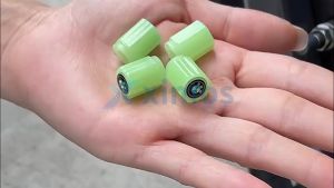 Luminous Valve Caps with Logo Fluorescent Green Tire Valve Caps Car Motorcycle Bicycle ​Valve Cover Tire Decoration