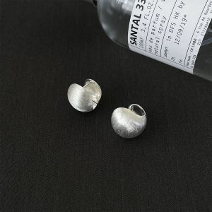 925 Silver Needle Matte round Ball Earrings Womens New Fashion Luxury Minimalist High-End Feeling Earring Jewelry Accessories