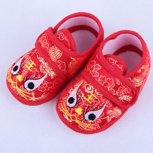 Baby Soft Bottom Embroider Tiger Head Shoes Handmade Tiger Cloth Shoes Baby One Month Old Hundred Days Tang Shoes Non Slip Step Front Shoes