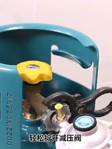 Adjustable Gas Tank Wrench 3 in 1 Gas Valve Wrench Gas Stove Switching Valve Disassembling Wrench