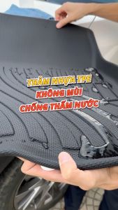 Thảm Lót Sàn Xe MERCEDES E250 (2016 - 2020) - Nhựa TPE Đúc 3D Không Mùi Không Nấm Mốc Bền Đẹp Chắc Chắn - CARSEN VIET NAM