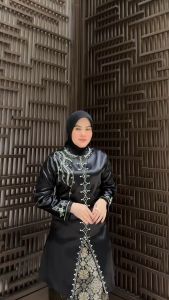 READY!!! Atasan Kurung Melayu ALYA GRATIS HIJAB II Set Baju Kurung Melayu Malaysia || Set Kurung Payet Swarowski || Set Kurung JUMBO || Tunik Pesta II Kebaya AZEELA II Kebaya Pesta II Kebaya Wisuda II Kebaya Modren II kebaya Terbaru II Kebaya Kondangan