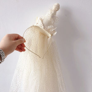 ชุดเดรสเจ้าหญิงสีแดง ชุดเดรสเด็กผู้หญิง ชุดเดรสยาวคลุมเข่า ชุดเดรสแฟชั่น ชุดเดรสสำหรับวันเกิด ชุดเดรสกระโปรงยาวคลุมเข่า