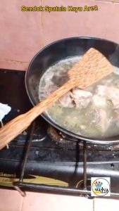 Sodet Sendok Masak Spatula Kayu Kelapa Rapih dan Halus Permukaannya