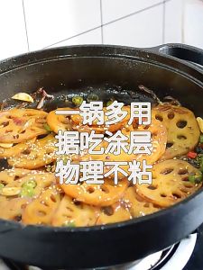 8.7 to 11.8 Inch Cast Iron Skillet with Double Handles: Perfect for Outdoor Cooking & Bread Baking