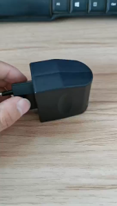 1ชิ้น อะแดปเตอร์แปลงไฟรถยนต์เป็นไฟบ้าน 220V AC เป็น 12V 500mah หัวแปลงที่จุดบุหรี่