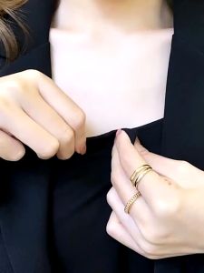 Bros Pakaian Bentuk Geometri Bross Elegan Untuk Wanita Blazer Syal Gaun Perhiasan Peniti Pengait Pengecil Lingkar Pinggang Bentuk Pita Fashion Untuk Wanita AVVET