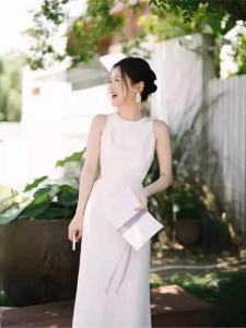 Elegant Simple Backless Slimming Evening Dress Morning Robe Wedding Dress Travel Photography Thinming Womens Fashion Dress