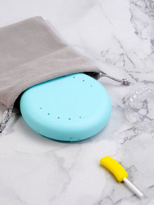 Invisible Orthodontic Appliance Storage Box Dental Retainer Carrier Tooth Corrector Container Universal Family Organizer