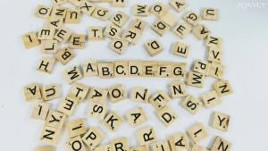 100Pcs Wood Tiles Letter Alphabet Number Wooden Block Educational Puzzle Toys For Kids Birthday Party Gifts Christmas Ornaments