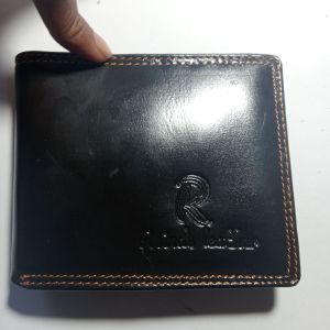 dompet pria gratis gantungan kunci  dompet pria berkualitas dompet kulit sapi 100%  dompet kulit.